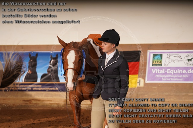 s_A_900698.JPG